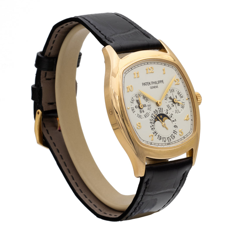 Quantième Perpetuel Réf: 5940J-001